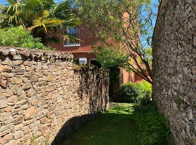 La Charaudiere Bed & Breakfast 3*